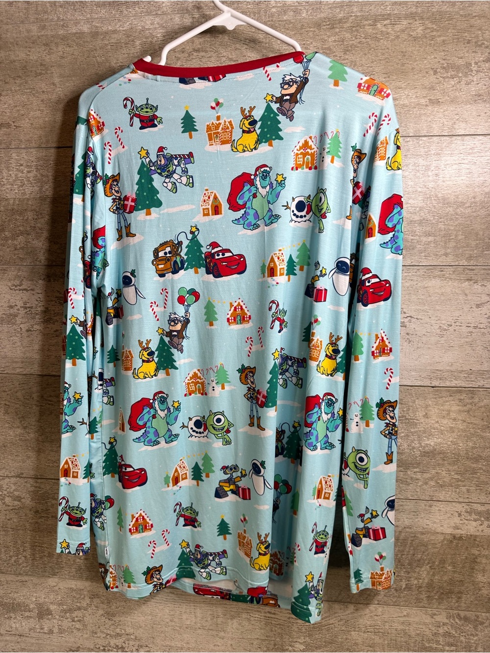 Little Sleepies Disney Pixar Christmas Village Pajama Top Lunaluxe Size Medium - Picture 3 of 7